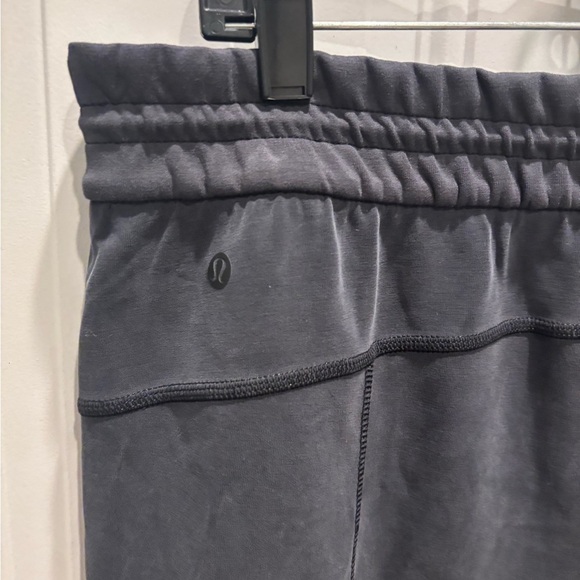 Lululemon Softstreme High-Rise Pant Black Gray Sweatpants Small Pockets - Picture 5 of 7